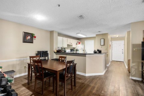 Condo in Sarasota, Florida, 3 bedrooms  № 2209152 - photo 8