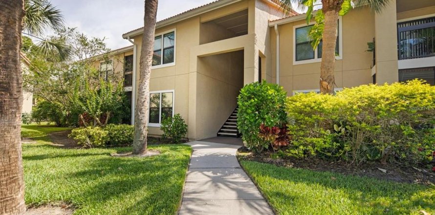 Condo in Sarasota, Florida, 3 bedrooms  № 2209152
