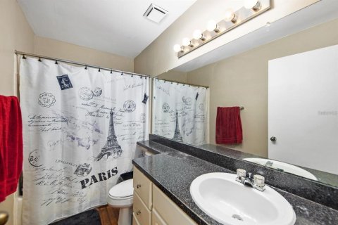 Condo in Sarasota, Florida, 3 bedrooms  № 2209152 - photo 22