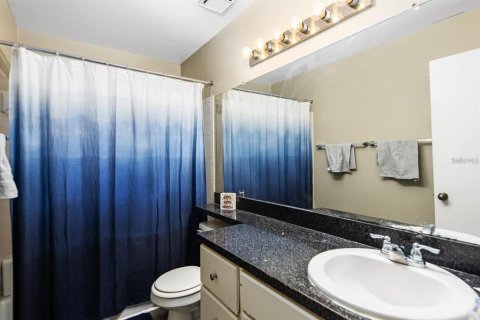 Condo in Sarasota, Florida, 3 bedrooms  № 2209152 - photo 16