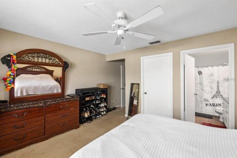 Condo in Sarasota, Florida, 3 bedrooms  № 2209152 - photo 18