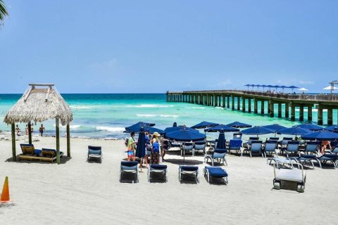 Condo in Sunny Isles Beach, Florida, 2 bedrooms  № 1864912 - photo 2