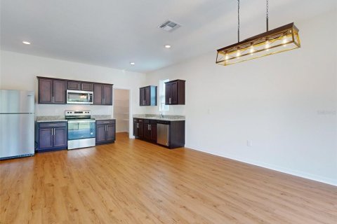 Casa en venta en New Smyrna Beach, Florida, 3 dormitorios, 155.61 m2 № 1757308 - foto 29