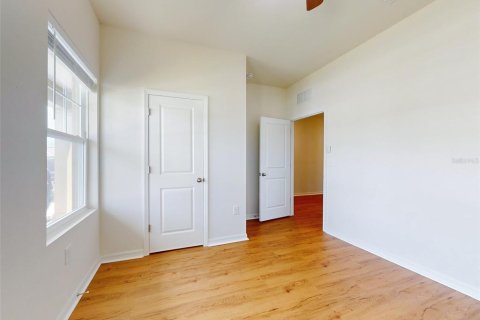 Casa en venta en New Smyrna Beach, Florida, 3 dormitorios, 155.61 m2 № 1757308 - foto 9