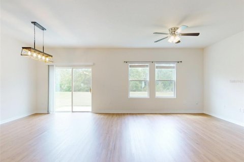 Casa en venta en New Smyrna Beach, Florida, 3 dormitorios, 155.61 m2 № 1757308 - foto 24