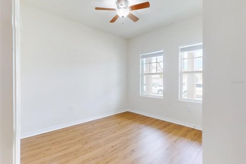 Casa en venta en New Smyrna Beach, Florida, 3 dormitorios, 155.61 m2 № 1757308 - foto 6