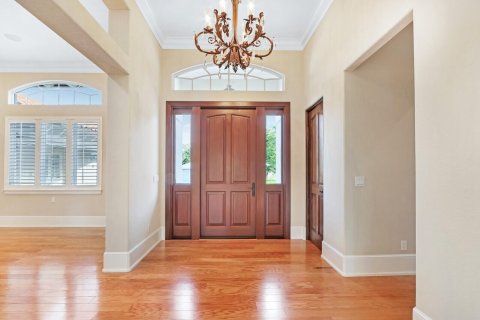 House in Stuart, Florida 4 bedrooms, 347.27 sq.m. № 2185051 - photo 5