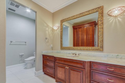 House in Stuart, Florida 4 bedrooms, 347.27 sq.m. № 2185051 - photo 29