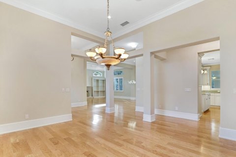 House in Stuart, Florida 4 bedrooms, 347.27 sq.m. № 2185051 - photo 22