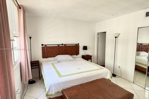 Apartment in Miami, Florida 3 bedrooms, 91.97 sq.m. № 2048516 - photo 5