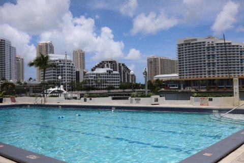 Apartment in Miami, Florida 3 bedrooms, 91.97 sq.m. № 2048516 - photo 30