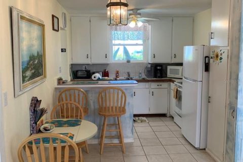 Villa ou maison à vendre à Flagler Beach, Floride: 2 chambres, 97.36 m2 № 2324885 - photo 3