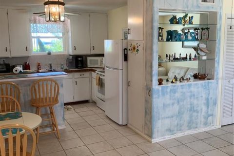 Villa ou maison à vendre à Flagler Beach, Floride: 2 chambres, 97.36 m2 № 2324885 - photo 4