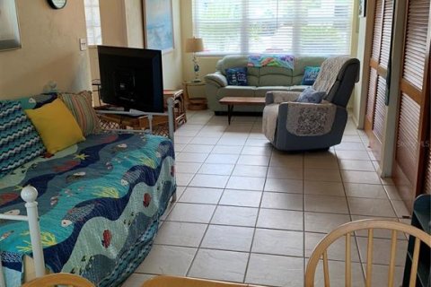 Villa ou maison à vendre à Flagler Beach, Floride: 2 chambres, 97.36 m2 № 2324885 - photo 5
