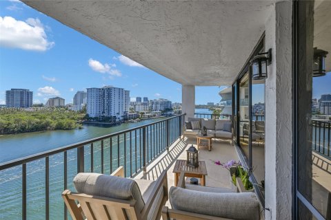 Condominio en venta en Fort Lauderdale, Florida, 2 dormitorios, 150.5 m2 № 2032886 - foto 30