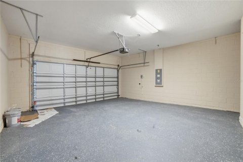 Casa en venta en Apopka, Florida, 5 dormitorios, 263.47 m2 № 2212854 - foto 13