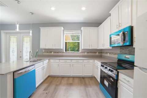 Casa en venta en Apopka, Florida, 5 dormitorios, 263.47 m2 № 2212854 - foto 7