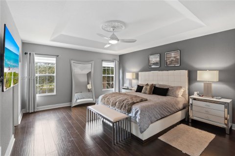 Townhouse in Greenacres, Florida 3 bedrooms, 162.39 sq.m. № 2045073 - photo 13