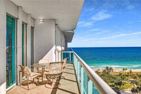 Copropriété à vendre à Bal Harbour, Floride: 2 chambres, 205.31 m2 № 2004083 - photo 5