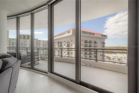 Снять в аренду кондоминиум в Тампа, Флорида 4 комнаты, 169.18м2, № 2108984 - фото 16