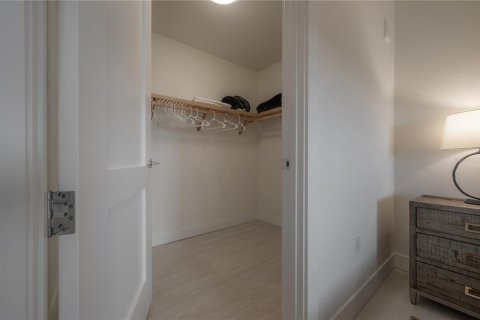 Снять в аренду кондоминиум в Тампа, Флорида 4 комнаты, 169.18м2, № 2108984 - фото 30