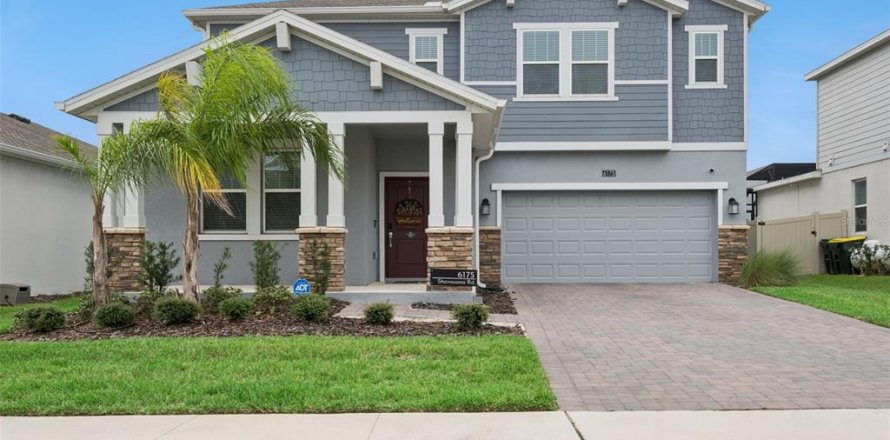 House in Clermont, Florida 5 bedrooms, 309.55 sq.m. № 2396107