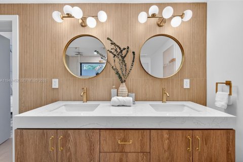 Casa en venta en Palmetto Bay, Florida, 6 dormitorios, 305.28 m2 № 2003387 - foto 14