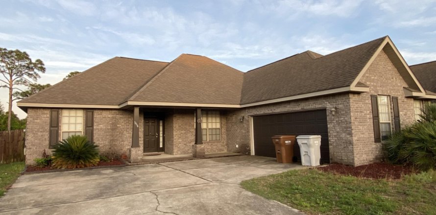 Casa en Navarre, Florida 3 dormitorios, 203.08 m2 № 561711