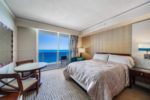 Hotel in Sunny Isles Beach, Florida 51.19 sq.m. № 1753670 - photo 5