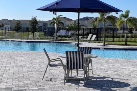 Casa en alquiler en Davenport, Florida, 4 dormitorios, 171.5 m2 № 1919440 - foto 25