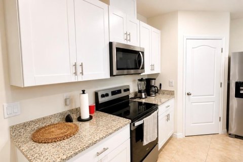 Casa en venta en Kissimmee, Florida, 4 dormitorios, 171.5 m2 № 2225772 - foto 6