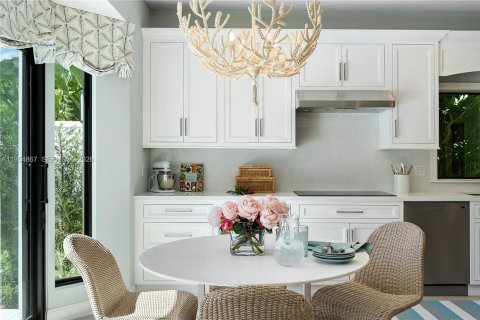 Villa ou maison à vendre à Tequesta, Floride: 3 chambres, 290.6 m2 № 2009590 - photo 6