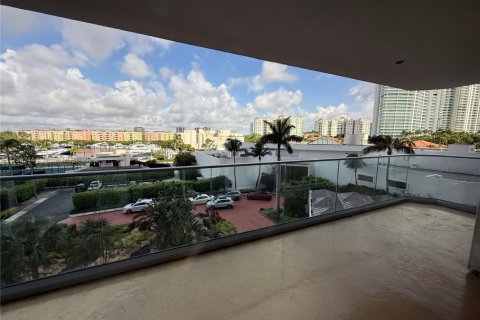 Copropriété à louer à Aventura, Floride: 1 chambre, 100.06 m2 № 1958259 - photo 9