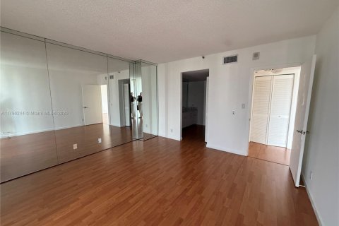 Copropriété à louer à Aventura, Floride: 1 chambre, 100.06 m2 № 1958259 - photo 15