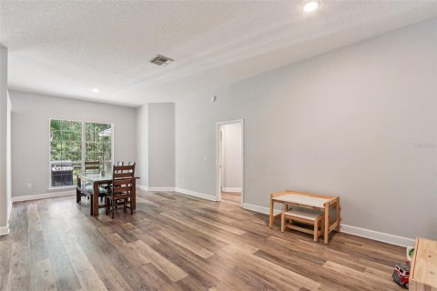 House in Jacksonville, Florida 4 bedrooms, 203.08 sq.m. № 1677558 - photo 7