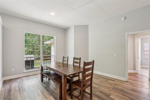 House in Jacksonville, Florida 4 bedrooms, 203.08 sq.m. № 1677558 - photo 6