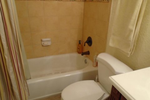 Купить кондоминиум в Сент-Луси, Флорида 6 комнат, 117.06м2, № 2086843 - фото 19