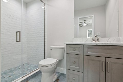 House in Belle Isle, Florida 3 bedrooms, 91.51 sq.m. № 2388092 - photo 17