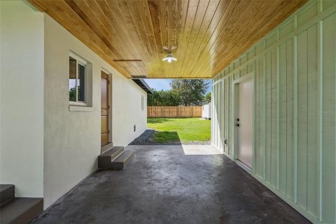 House in Belle Isle, Florida 3 bedrooms, 91.51 sq.m. № 2388092 - photo 26