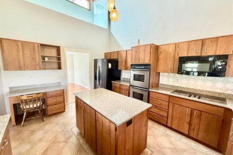 House in Daytona Beach, Florida 3 bedrooms, 250.84 sq.m. № 1675434 - photo 15