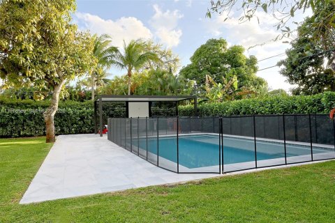 House in Miami Shores, Florida 3 bedrooms, 170.29 sq.m. № 2044506 - photo 8