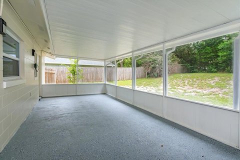 House in Oviedo, Florida 3 bedrooms, 155.89 sq.m. № 2285388 - photo 22