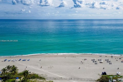 Снять в аренду кондоминиум в Санни-Айлс-Бич, Флорида 2 спальни, 128.39м2, № 1896651 - фото 21