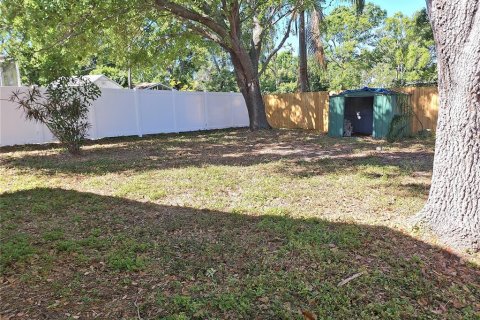 Villa ou maison à louer à Saint Petersburg, Floride: 3 chambres, 111.48 m2 № 2167847 - photo 22