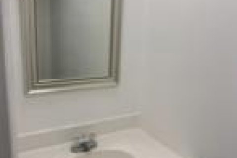 Condo in Lauderhill, Florida, 1 bedroom № 2188071 - photo 19