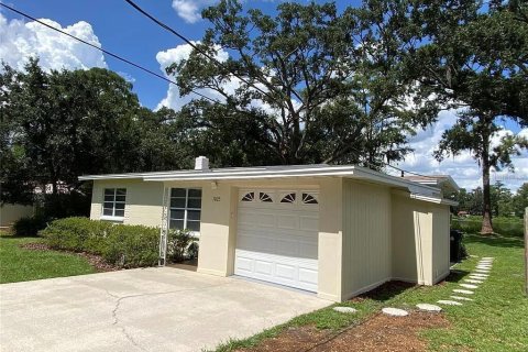 Casa en venta en Orlando, Florida, 2 dormitorios, 82.5 m2 № 2236920 - foto 2