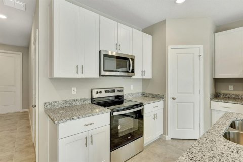 Townhouse in Stuart, Florida 3 bedrooms, 137.03 sq.m. № 2260778 - photo 7