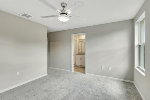 Townhouse in Stuart, Florida 3 bedrooms, 137.03 sq.m. № 2260778 - photo 25