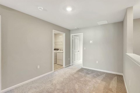 Townhouse in Stuart, Florida 3 bedrooms, 137.03 sq.m. № 2260778 - photo 17