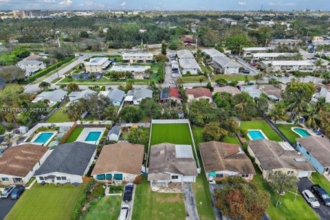 Villa ou maison à louer à Boca Raton, Floride: 3 chambres, 138.33 m2 № 2041766 - photo 20